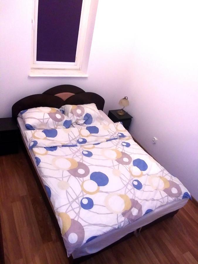 Apartment Old Town Cozy Елблаг Екстериор снимка